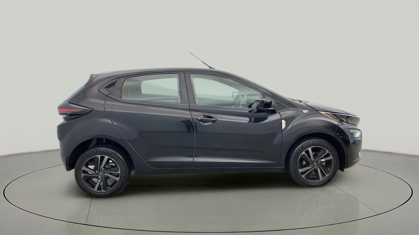 2023 Tata ALTROZ XZA PLUS DARK EDTION, Petrol, Automatic, 18,425 km, Right Side View