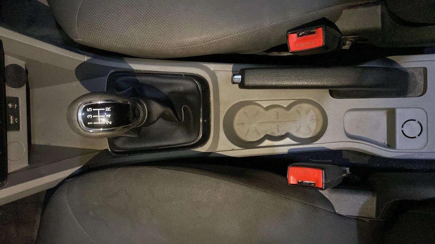 2018 Tata Tiago XZ PETROL, Petrol, Manual, 77,126 km, Gear Lever