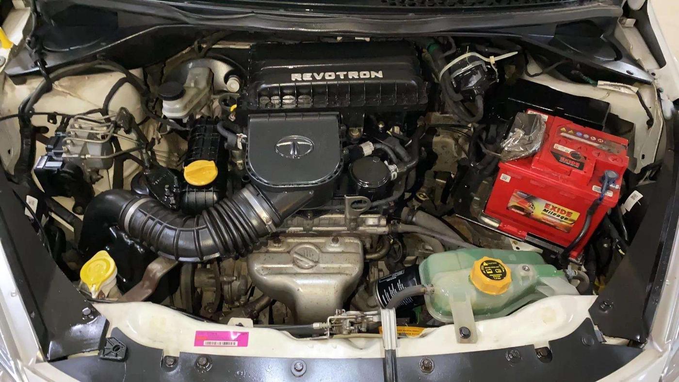2018 Tata Tiago XZ PETROL, Petrol, Manual, 77,126 km, Open Bonet