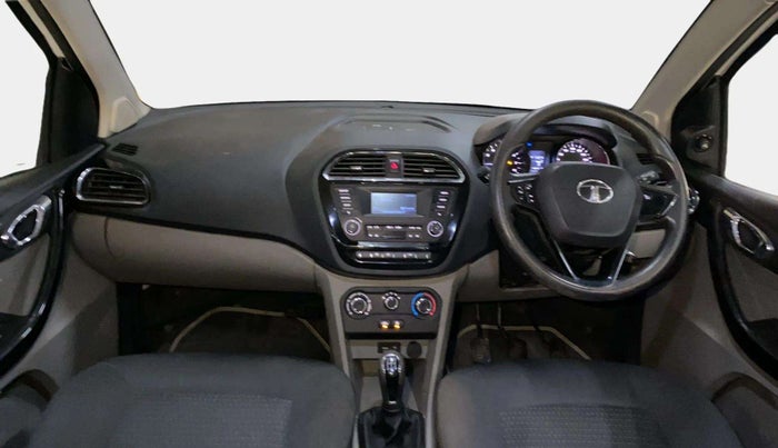 2018 Tata Tiago XZ PETROL, Petrol, Manual, 77,126 km, Dashboard