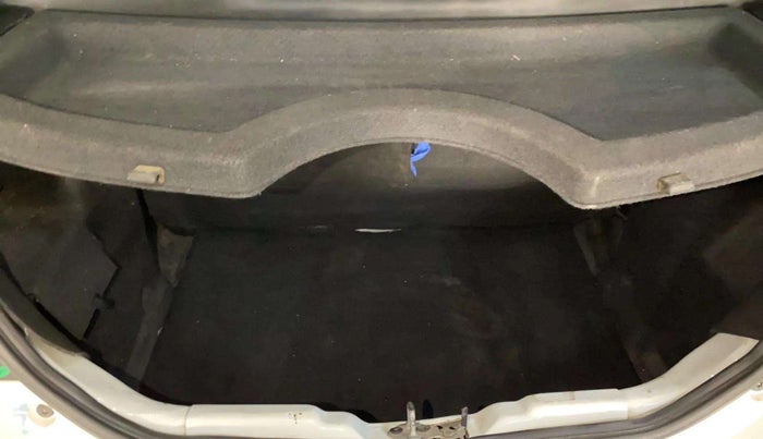2018 Tata Tiago XZ PETROL, Petrol, Manual, 77,126 km, Boot Inside