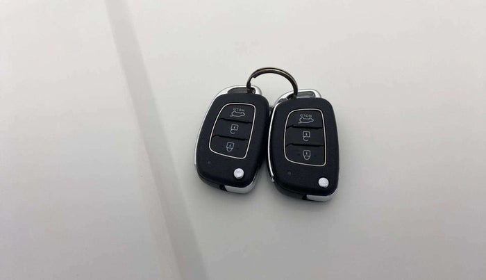 2020 Hyundai Creta EX 1.5 PETROL, Petrol, Manual, 15,056 km, Key Close Up