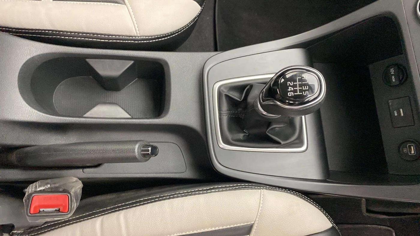 2020 Hyundai Creta EX 1.5 PETROL, Petrol, Manual, 15,056 km, Gear Lever