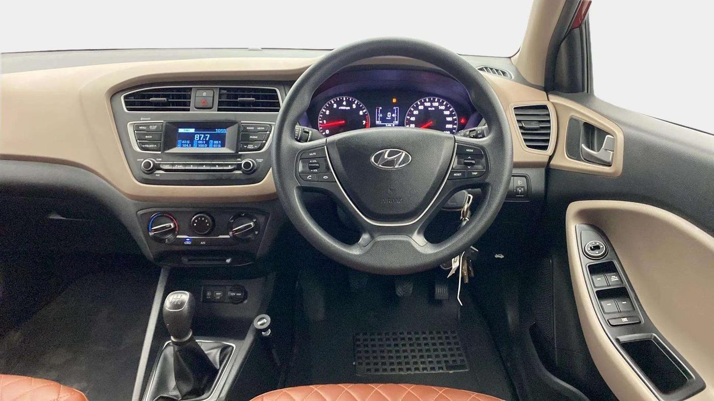 2019 Hyundai Elite i20 MAGNA PLUS 1.2, Petrol, Manual, 4,049 km, Steering Wheel Close Up