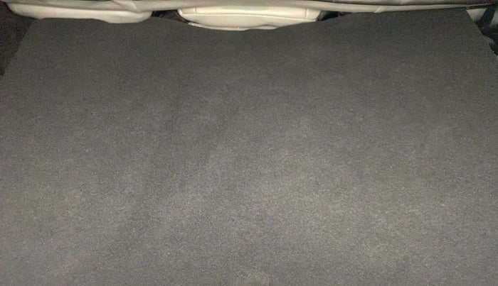 2017 Tata Tiago XTA PETROL, Petrol, Automatic, 14,603 km, Boot Inside