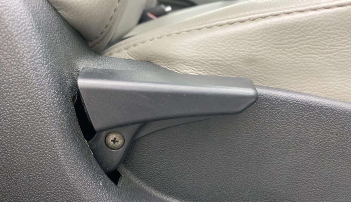 2017 Tata Tiago XTA PETROL, Petrol, Automatic, 14,603 km, Driver Side Adjustment Panel
