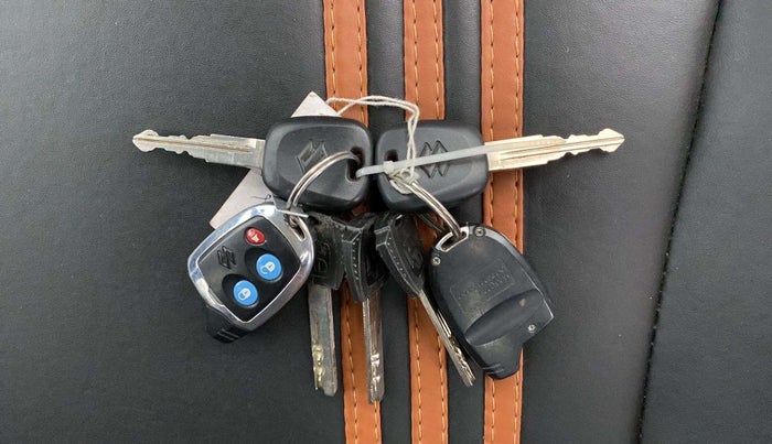 2021 Maruti Baleno SIGMA PETROL 1.2, Petrol, Manual, 21,895 km, Key Close Up