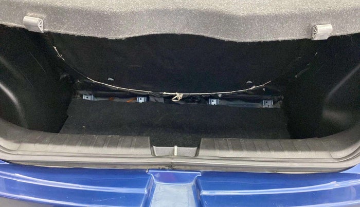 2021 Maruti Baleno SIGMA PETROL 1.2, Petrol, Manual, 21,895 km, Dicky (Boot door) - Tool missing