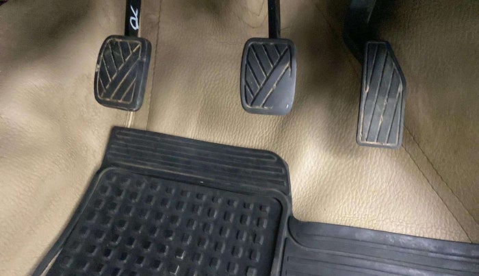 2018 Maruti Celerio ZXI, CNG, Manual, 76,367 km, Pedals