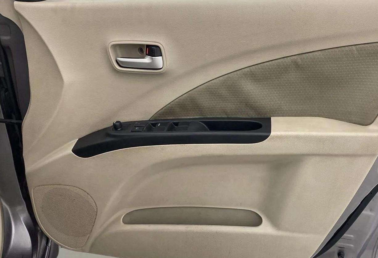 2018 Maruti Celerio ZXI, CNG, Manual, 76,367 km, Driver Side Door Panels Control