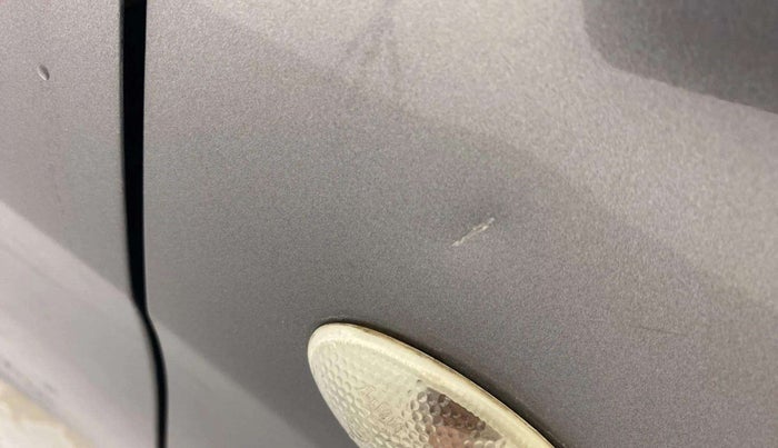 2017 Maruti Celerio VXI, Petrol, Manual, 30,957 km, Right fender - Minor scratches