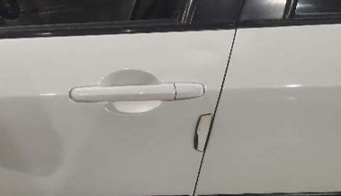 2014 Maruti Swift Dzire VXI, Petrol, Manual, 36,535 km, Front passenger door - Slightly dented