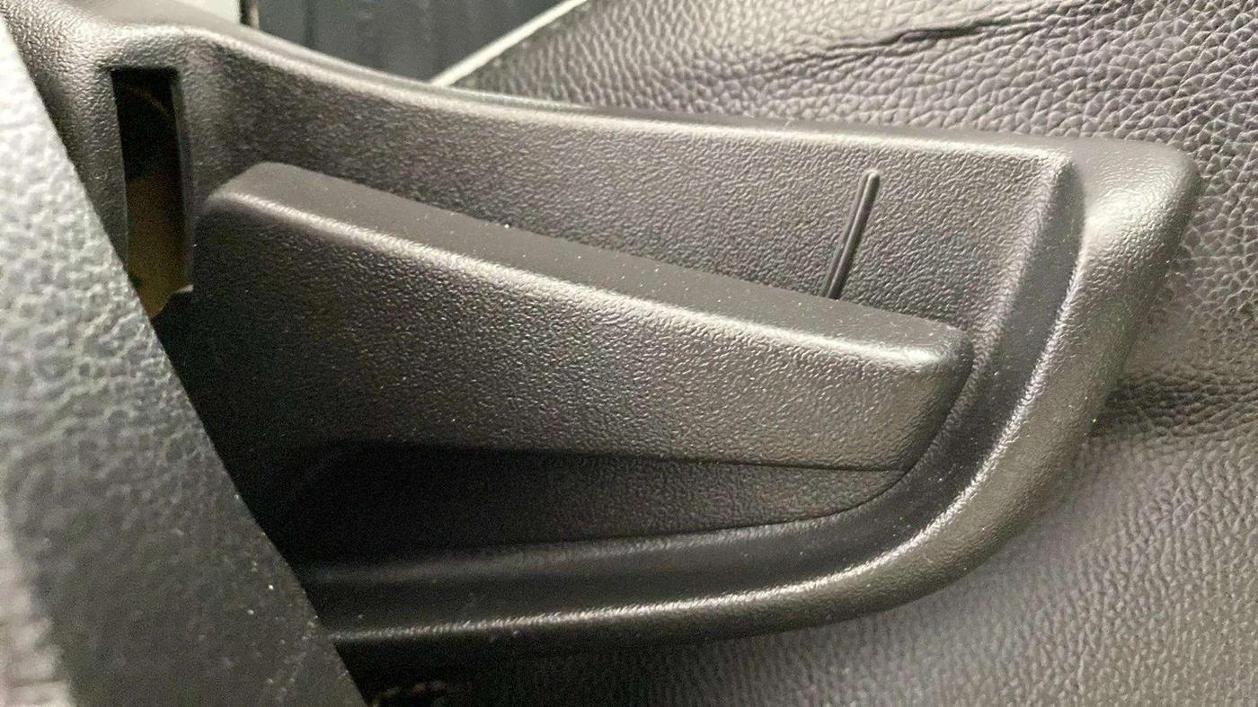 2022 Maruti S PRESSO VXI (O) CNG, CNG, Manual, 55,537 km, Driver Side Adjustment Panel