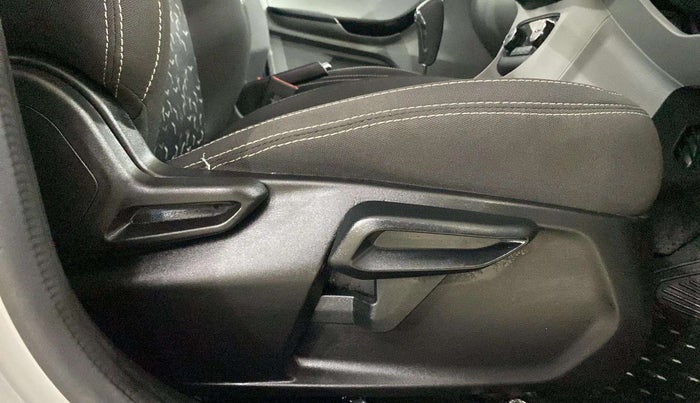 2020 Tata Tiago XZA PLUS PETROL, Petrol, Automatic, 7,395 km, Driver Side Adjustment Panel