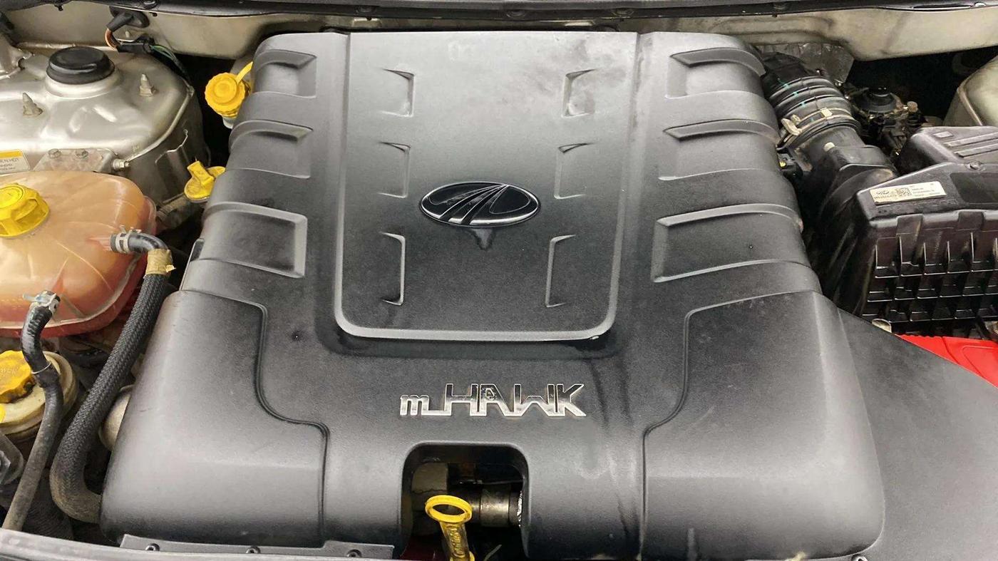 2018 Mahindra XUV500 W11 AT, Diesel, Automatic, 99,001 km, Open Bonet