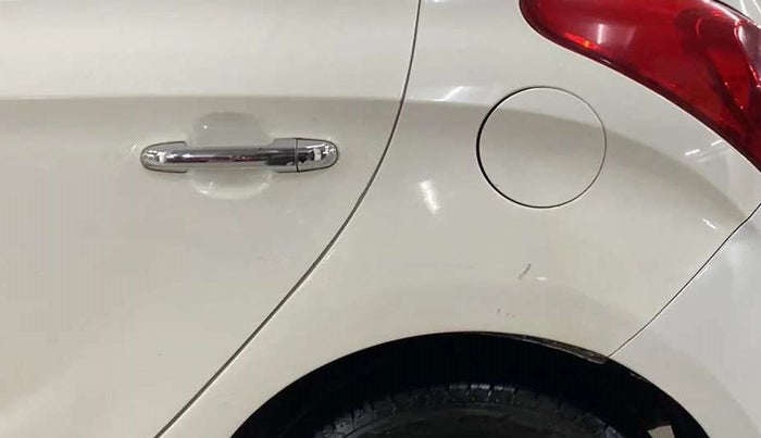 2013 Hyundai i20 ASTA 1.2, Petrol, Manual, 35,708 km, Left quarter panel - Minor scratches