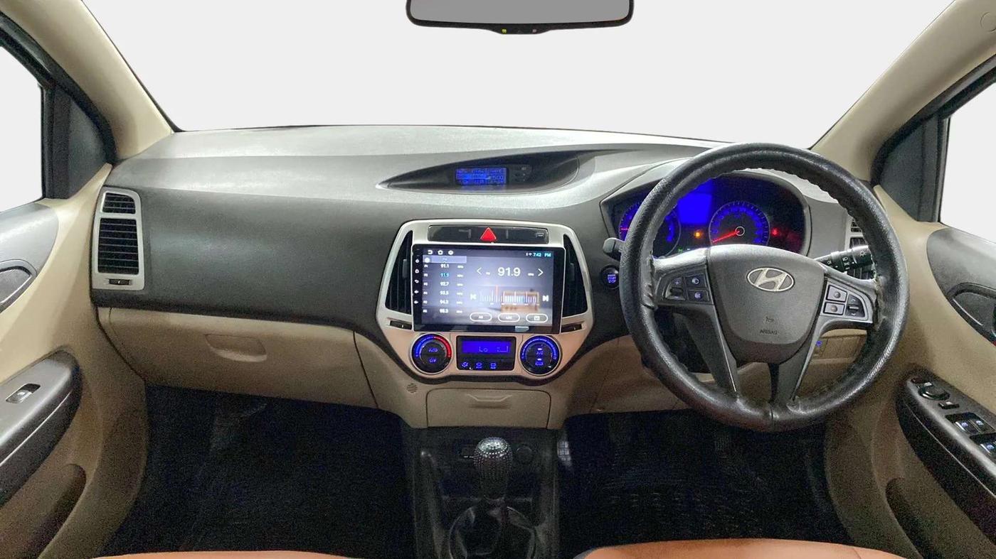 2013 Hyundai i20 ASTA 1.2, Petrol, Manual, 35,708 km, Dashboard