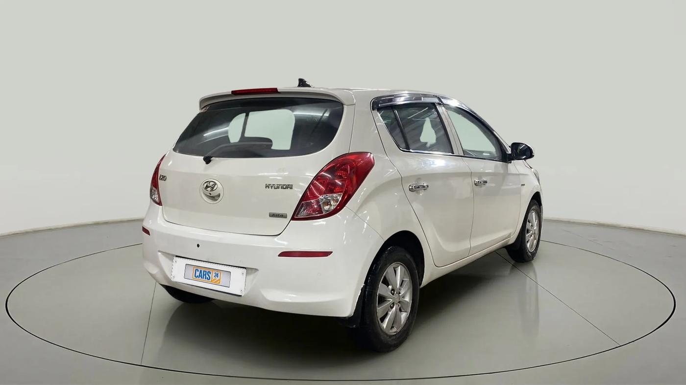 2013 Hyundai i20 ASTA 1.2, Petrol, Manual, 35,708 km, Right Back Diagonal