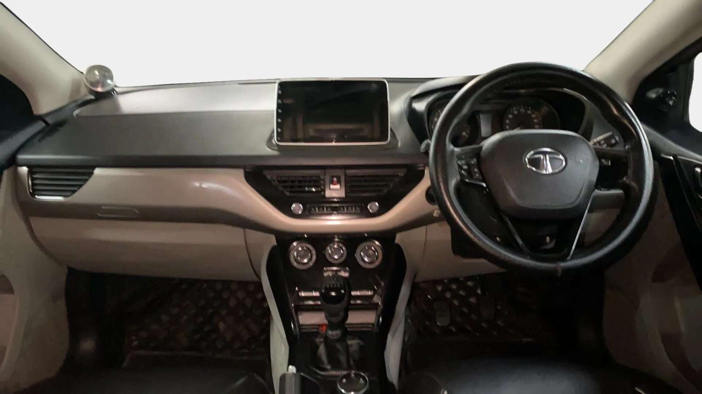 2019 Tata NEXON XM DIESEL, Diesel, Manual, 26,181 km, Dashboard