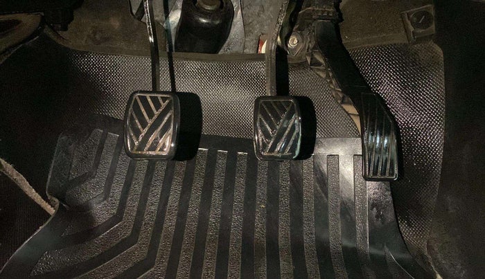 2020 Maruti S PRESSO VXI (O) CNG, CNG, Manual, 39,757 km, Pedals