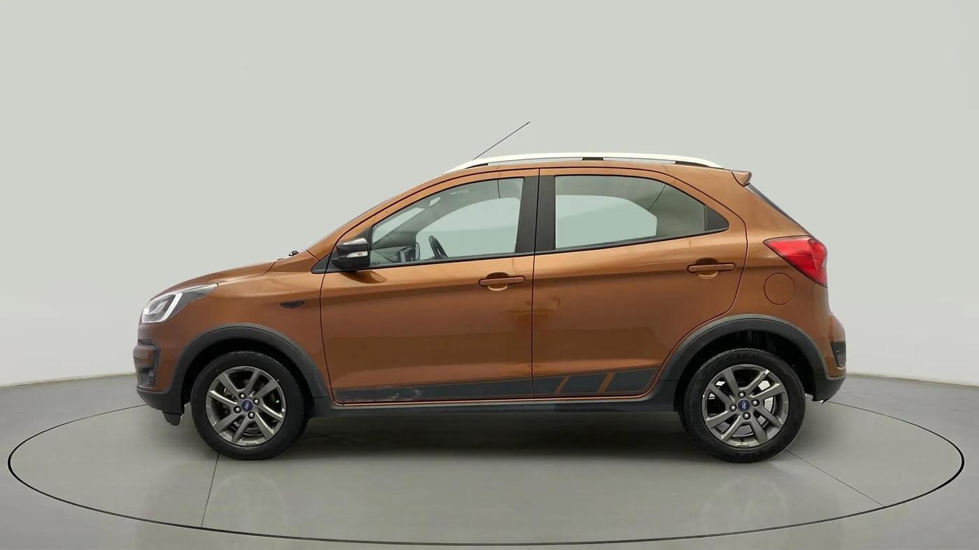 2018 Ford FREESTYLE TITANIUM 1.2 PETROL, Petrol, Manual, 33,347 km, Left Side