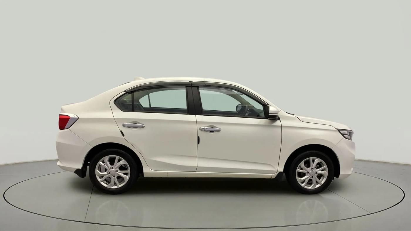 2018 Honda Amaze 1.2L I-VTEC V, Petrol, Manual, 21,743 km, Right Side View