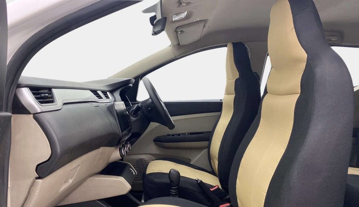 2020 Renault TRIBER RXZ AMT, Petrol, Automatic, 51,356 km, Right Side Front Door Cabin