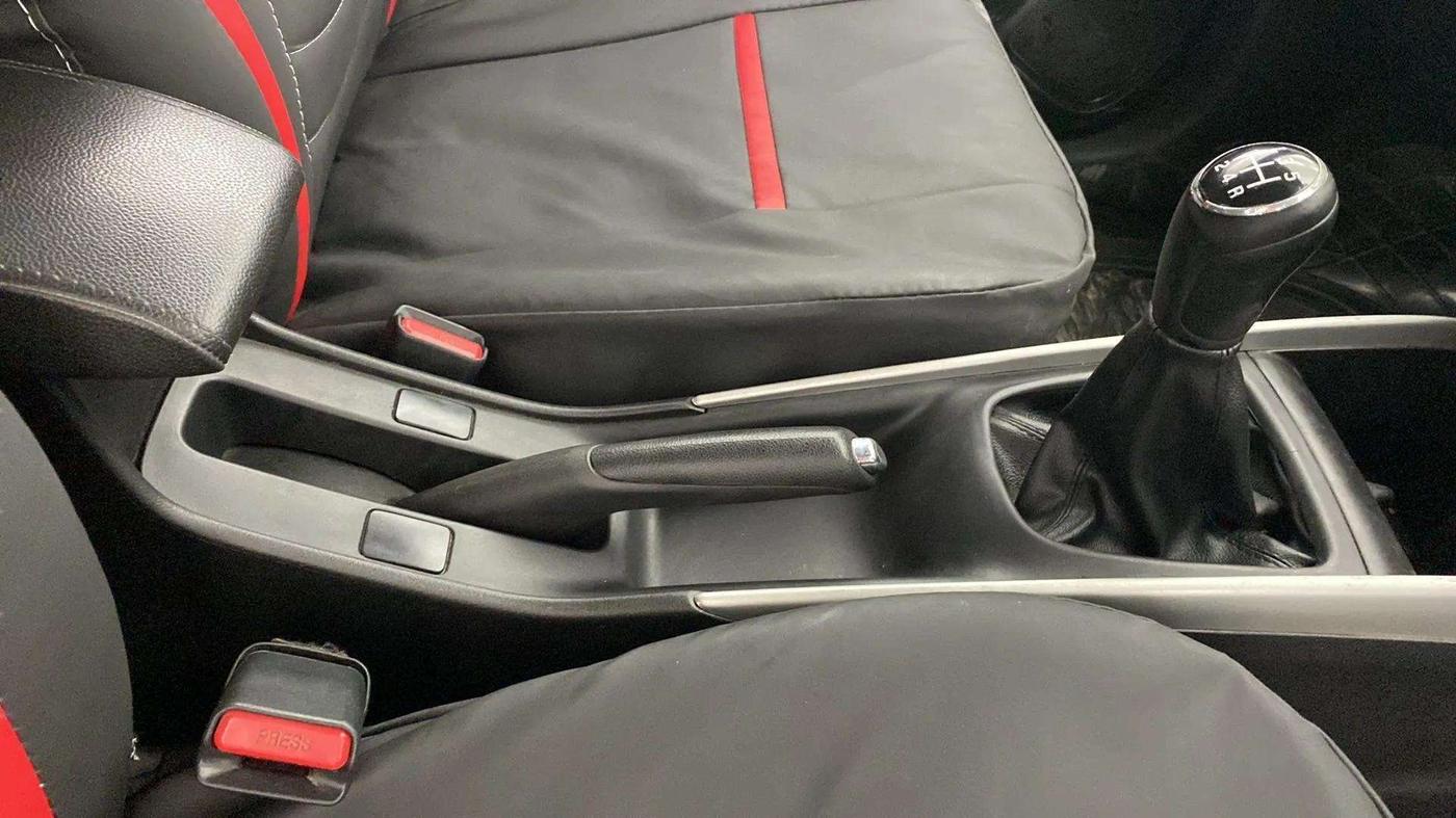 2017 Maruti Baleno DELTA PETROL 1.2, Petrol, Manual, 97,638 km, Gear Lever