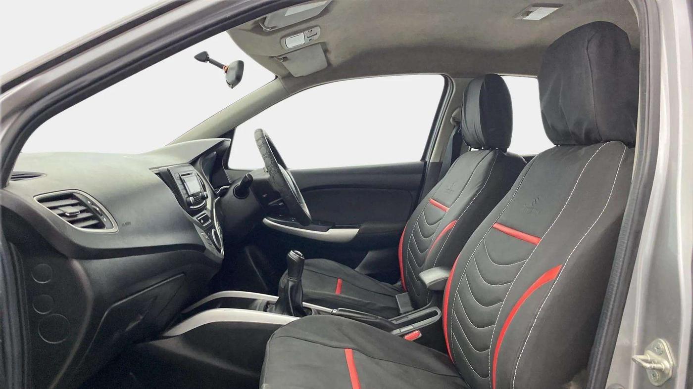 2017 Maruti Baleno DELTA PETROL 1.2, Petrol, Manual, 97,638 km, Right Side Front Door Cabin