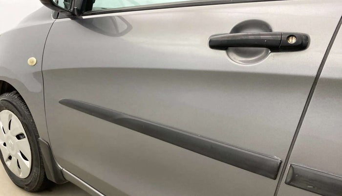 2016 Maruti Celerio VXI, Petrol, Manual, 37,915 km, Front passenger door - Slightly dented