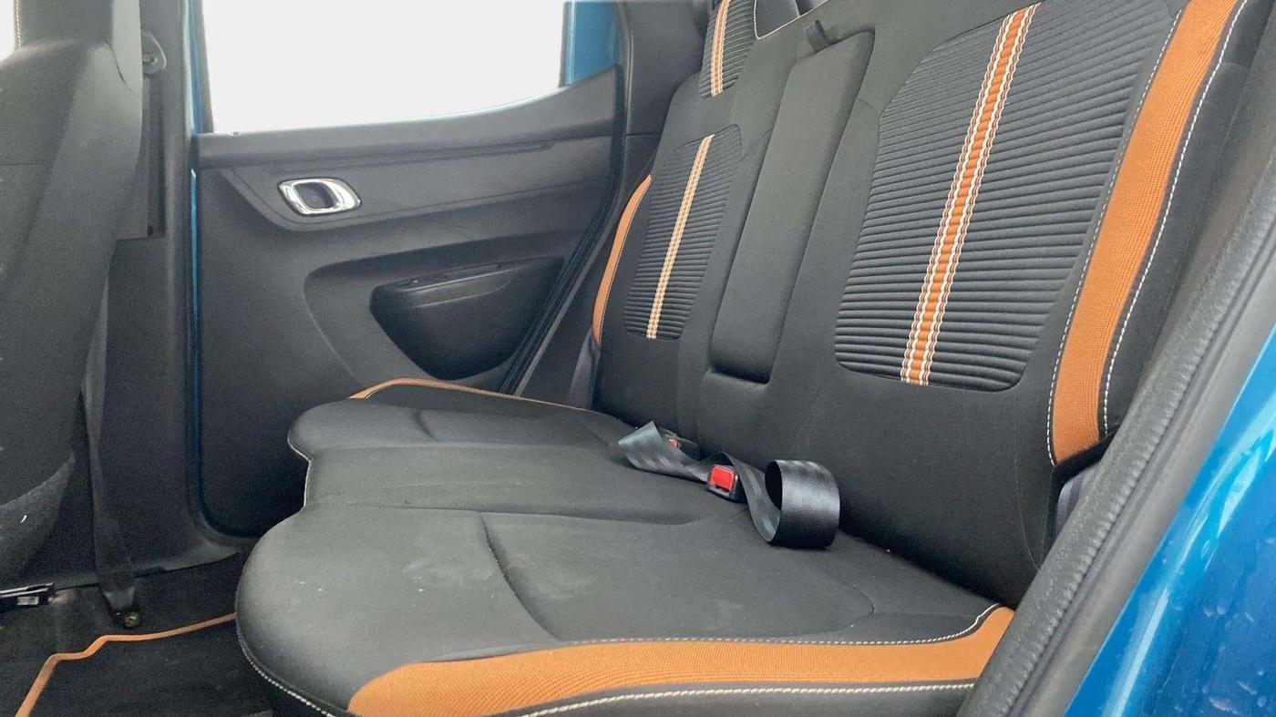 2020 Renault Kwid CLIMBER 1.0 (O), Petrol, Manual, 31,131 km, Right Side Rear Door Cabin