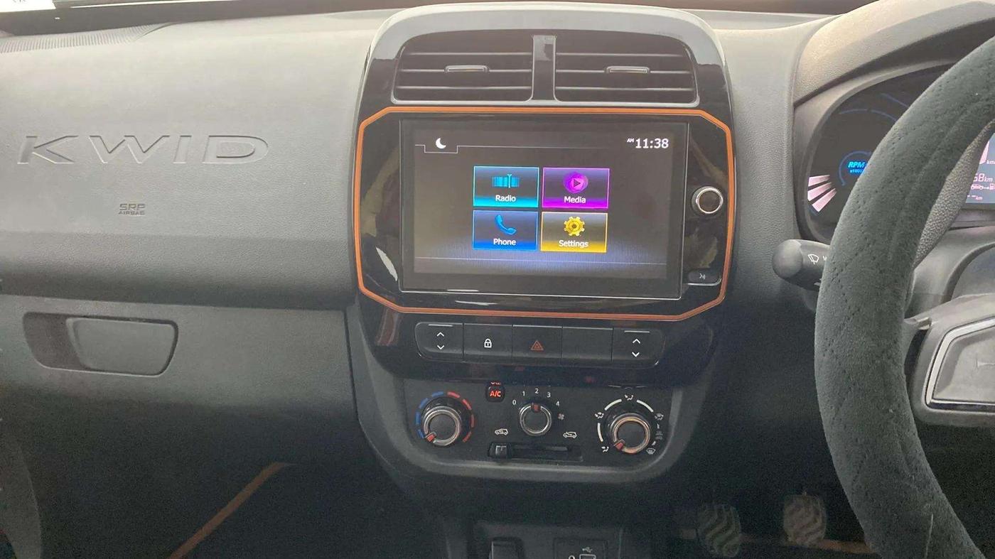 2020 Renault Kwid CLIMBER 1.0 (O), Petrol, Manual, 31,131 km, Air Conditioner