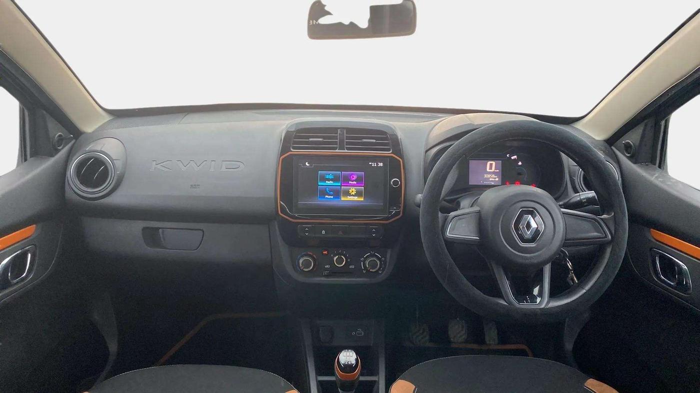 2020 Renault Kwid CLIMBER 1.0 (O), Petrol, Manual, 31,131 km, Dashboard