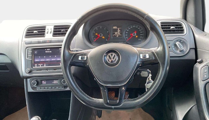 2021 Volkswagen Polo HIGHLINE PLUS 1.0, Petrol, Manual, 52,775 km, Steering Wheel Close Up