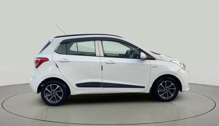 2018 Hyundai Grand i10 SPORTZ AT 1.2 KAPPA VTVT, Petrol, Automatic, 28,766 km, Right Side View