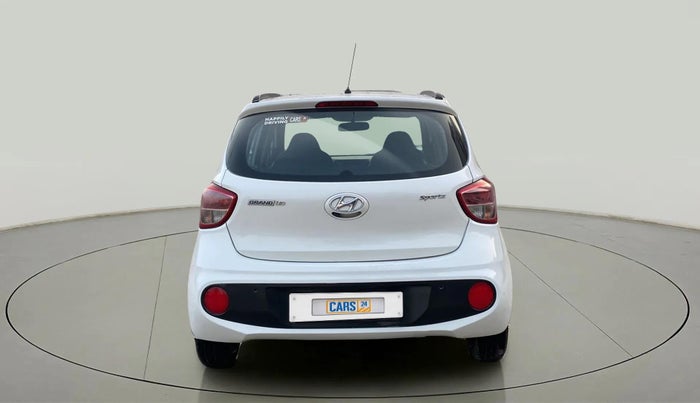 2018 Hyundai Grand i10 SPORTZ AT 1.2 KAPPA VTVT, Petrol, Automatic, 28,766 km, Back/Rear