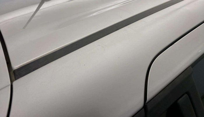 2019 Maruti Swift VXI, Petrol, Manual, 63,109 km, Right C pillar - Slightly dented