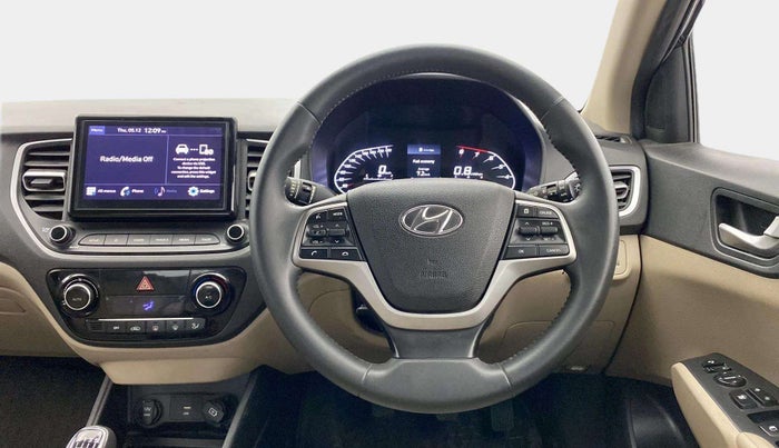 2020 Hyundai Verna SX 1.5 VTVT, Petrol, Manual, 28,429 km, Steering Wheel Close Up