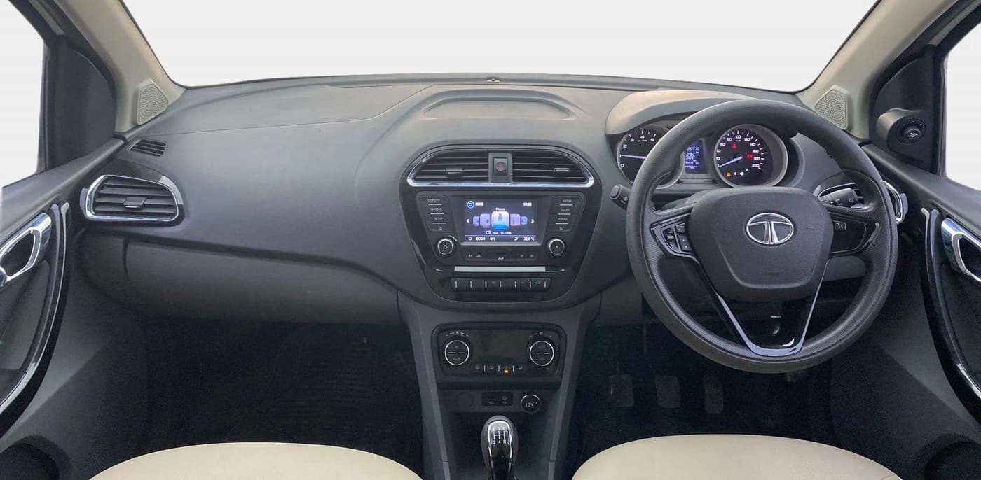 2017 Tata TIGOR XZ (O) PETROL, Petrol, Manual, 25,242 km, Dashboard