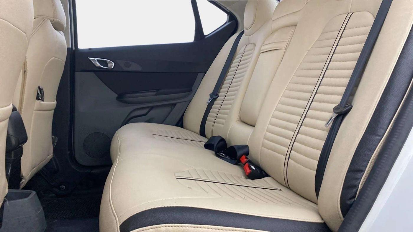 2017 Tata TIGOR XZ (O) PETROL, Petrol, Manual, 25,242 km, Right Side Rear Door Cabin