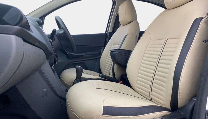 2017 Tata TIGOR XZ (O) PETROL, Petrol, Manual, 25,242 km, Right Side Front Door Cabin