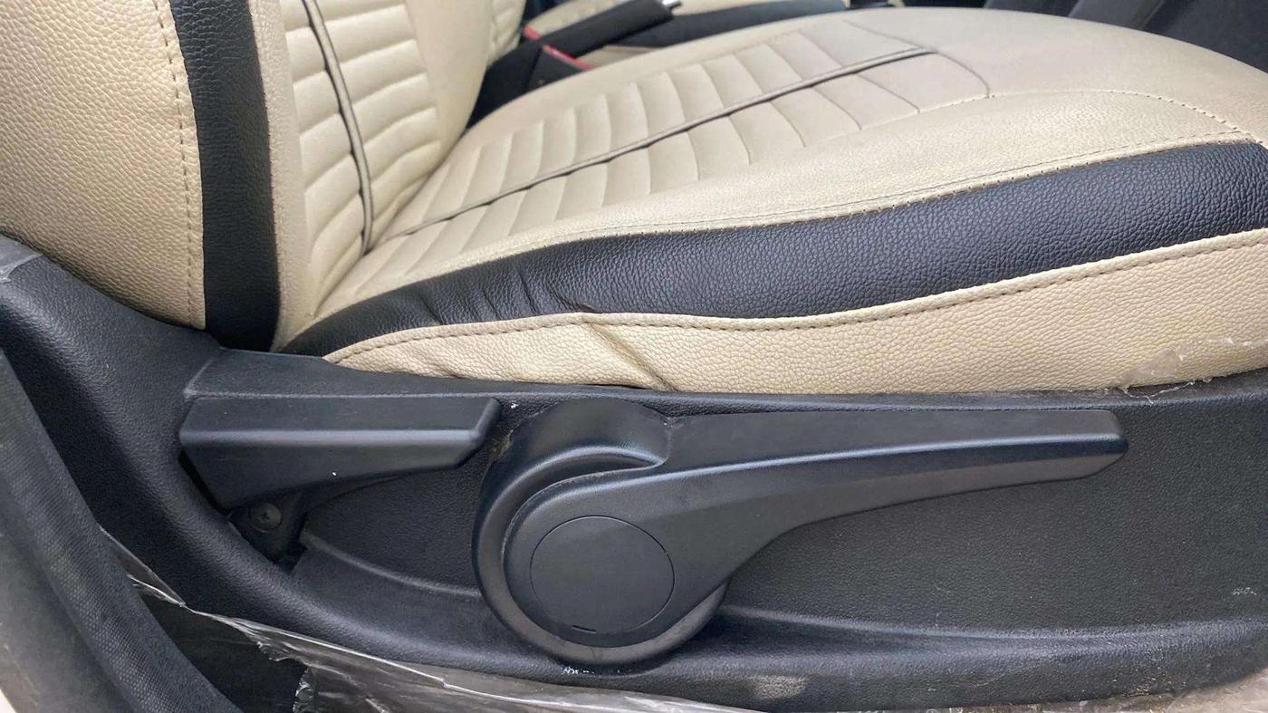 2017 Tata TIGOR XZ (O) PETROL, Petrol, Manual, 25,242 km, Driver Side Adjustment Panel