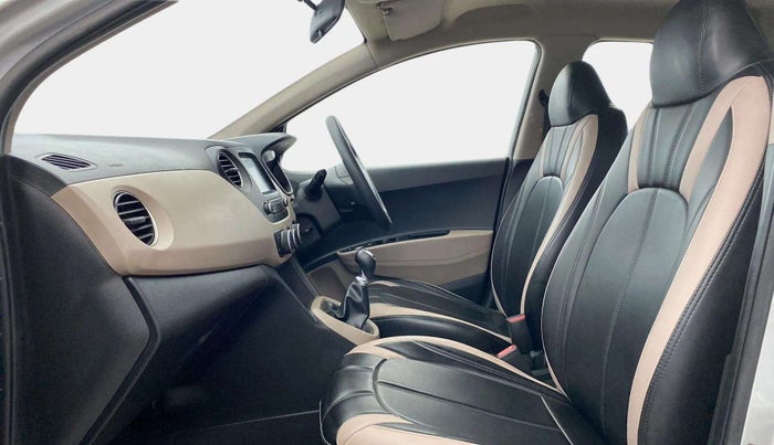 2018 Hyundai Grand i10 SPORTZ 1.2 KAPPA VTVT, Petrol, Manual, 30,092 km, Right Side Front Door Cabin