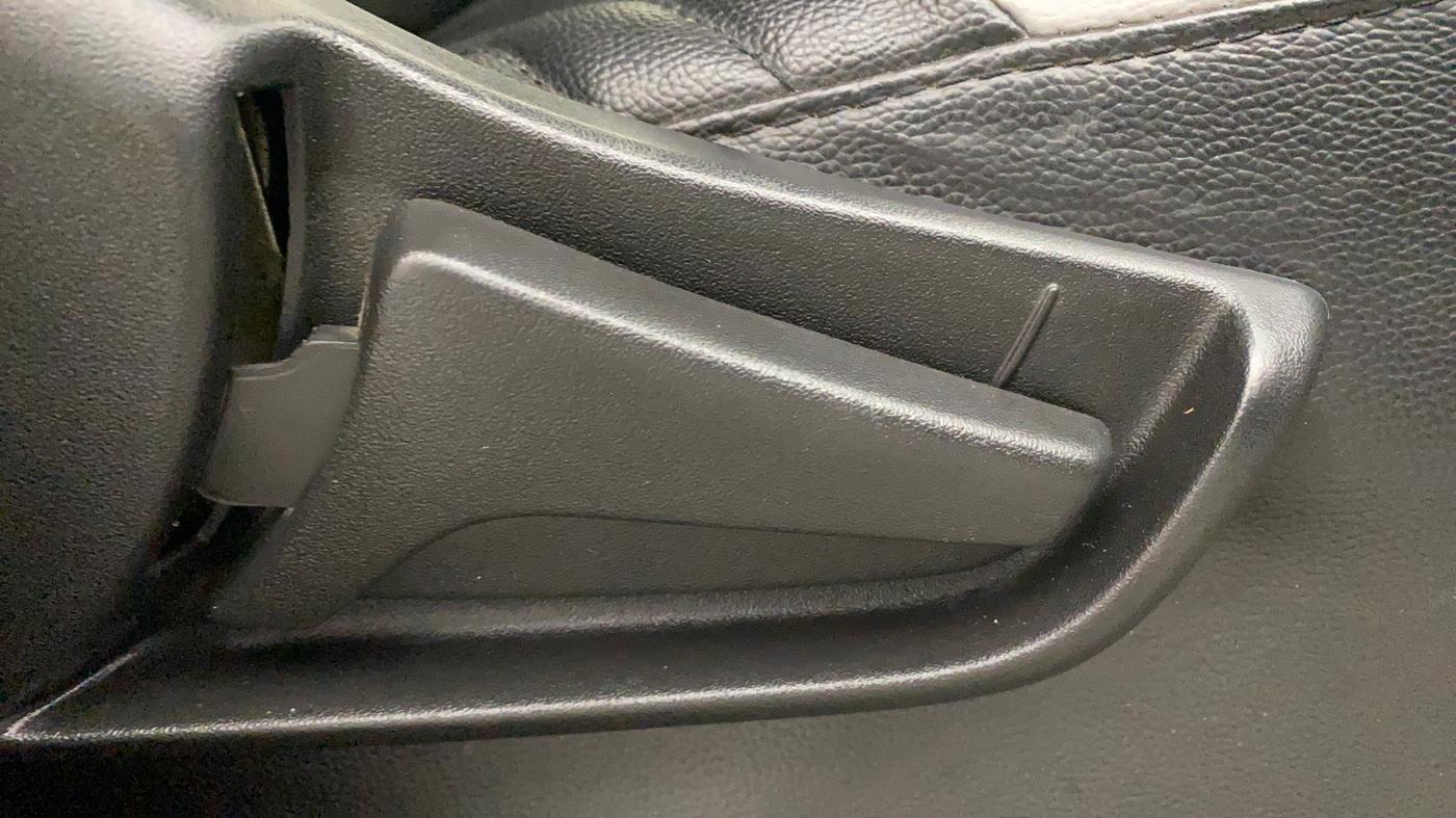 2022 Maruti S PRESSO VXI+, Petrol, Manual, 23,906 km, Driver Side Adjustment Panel