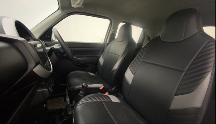 2022 Maruti S PRESSO VXI+, Petrol, Manual, 23,906 km, Right Side Front Door Cabin