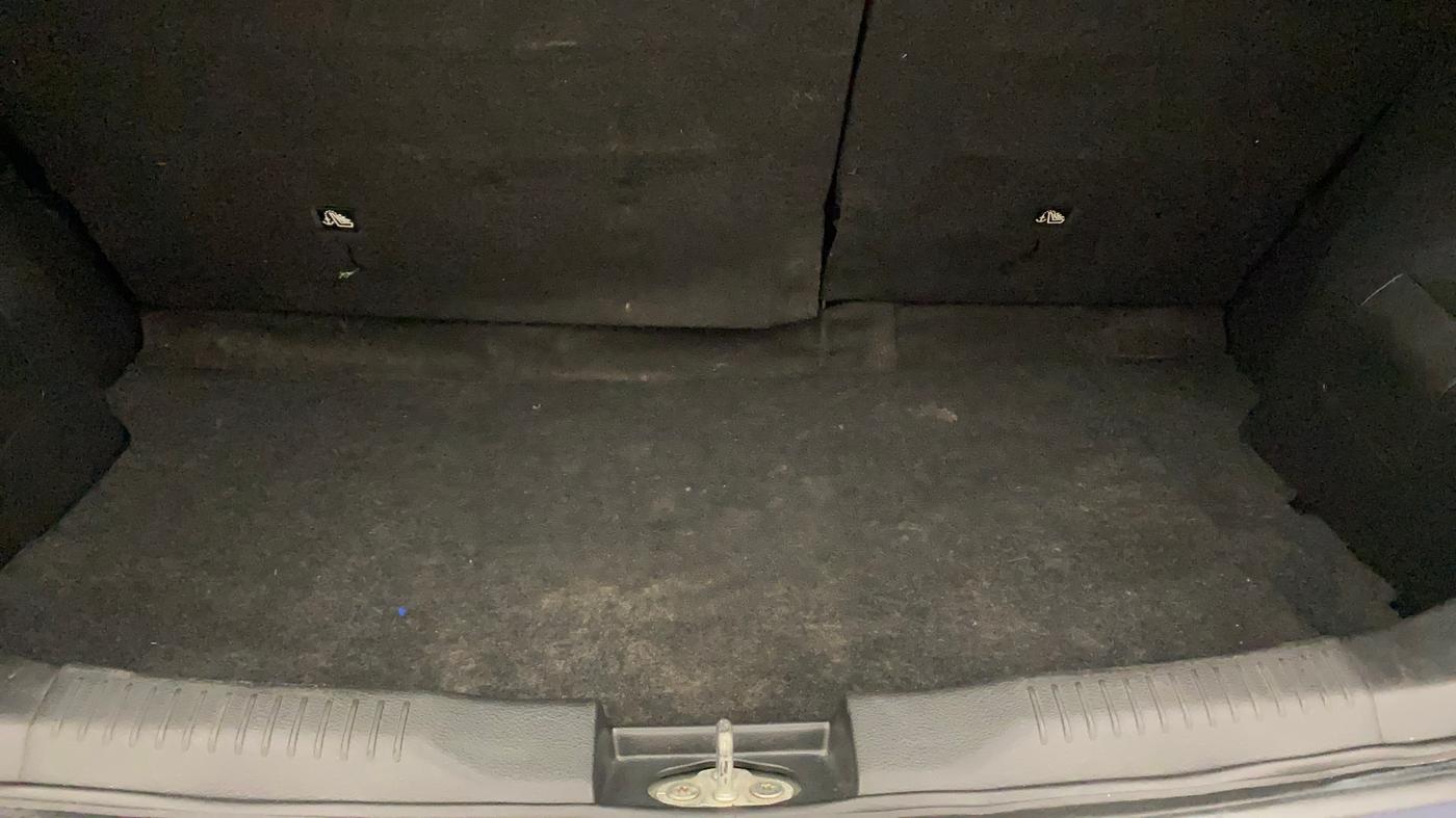 2020 Maruti IGNIS ALPHA 1.2 AMT, Petrol, Automatic, 77,617 km, Boot Inside