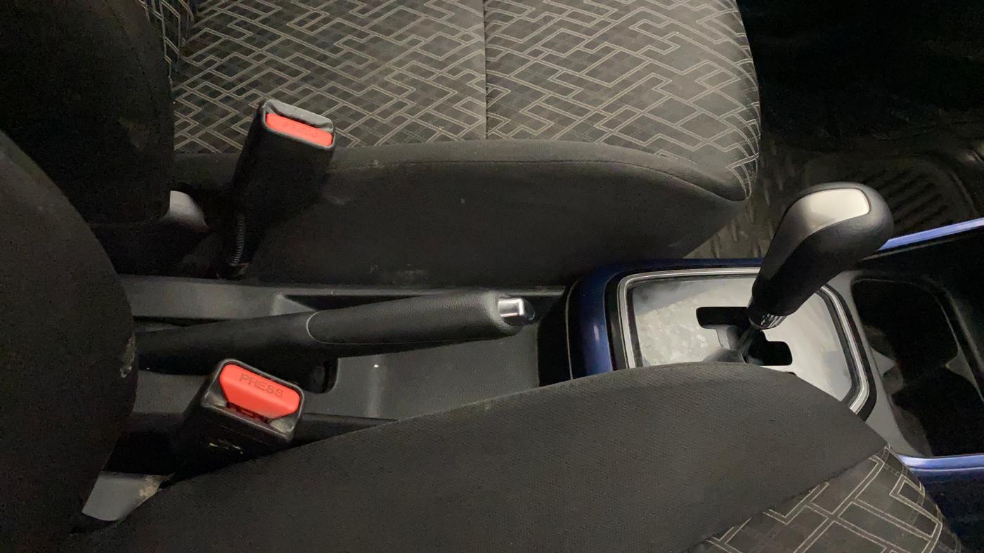 2020 Maruti IGNIS ALPHA 1.2 AMT, Petrol, Automatic, 77,617 km, Gear Lever