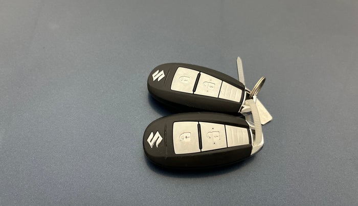 2016 Maruti Baleno ALPHA PETROL 1.2, Petrol, Manual, 85,218 km, Key Close Up