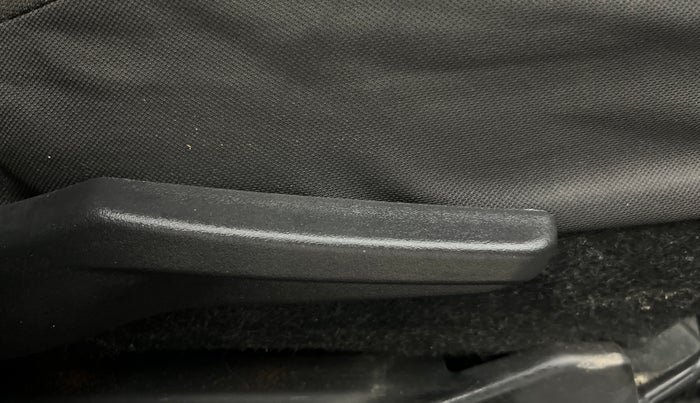 2016 Maruti Baleno ALPHA PETROL 1.2, Petrol, Manual, 85,218 km, Driver Side Adjustment Panel