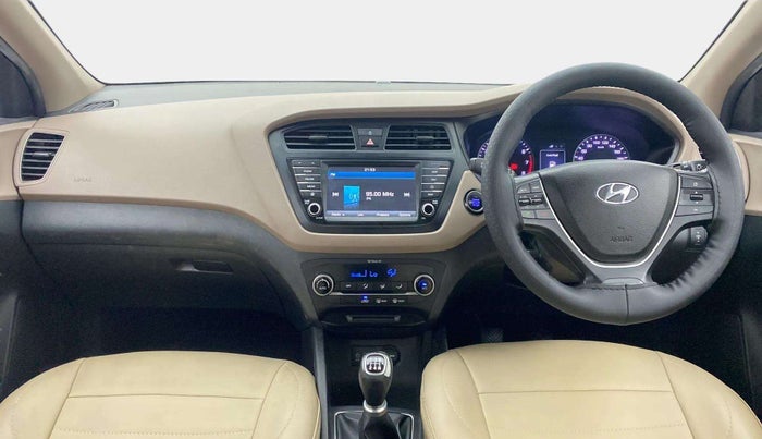 2016 Hyundai Elite i20 ASTA 1.2 (O), Petrol, Manual, 46,487 km, Dashboard